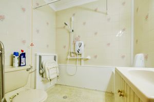 SHOWER ROOM- click for photo gallery